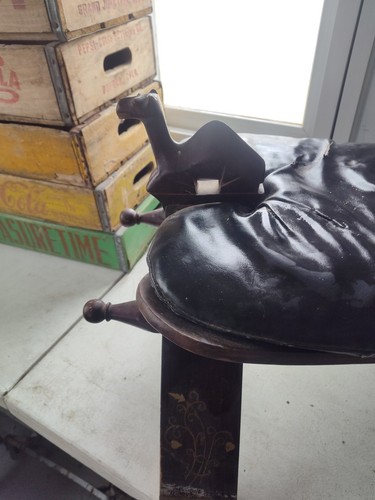 M Hayat Bros Camel Sattelhocker Palisander Leder Ottomane 50er Jahre Vintage  - Bild 3 von 15