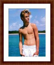 Aaron Carter Shirtless 8.5 x 11 Candid Color Unframed Collectable Photograph
