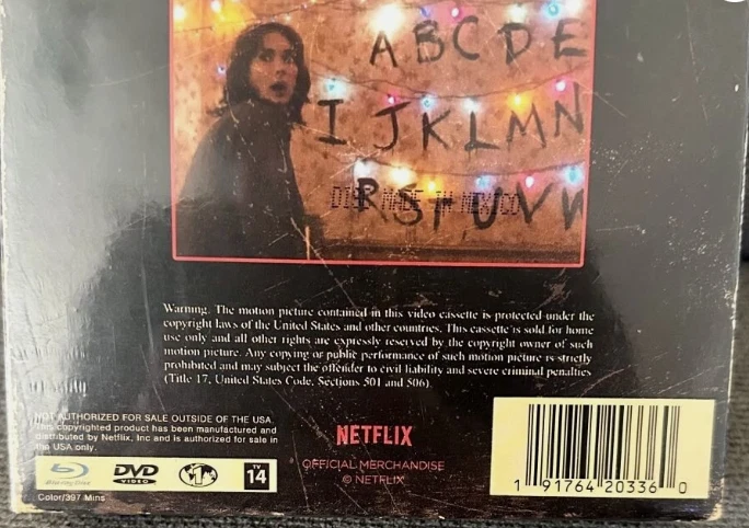 BRAND NEW STRANGER THINGS SEASON 1 COLLECTOR'S EDITION BLU-RAY DVD DISC BOX SET - Image 4 of 4