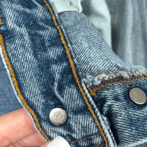 Jeans Levis 501 vintage años 90 para hombre 33x32 pierna recta 100 % algodón hechos en EE. UU. 1992 - Imagen 6 de 18