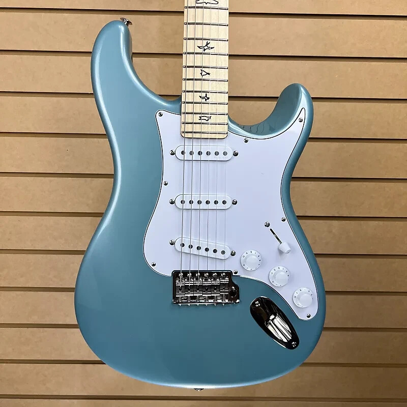 PRS Silver Sky Electric Guitar - Polar Blue with Maple FB w PRS Silver Sky Electric Guitar - Polar Blue with Maple FB w