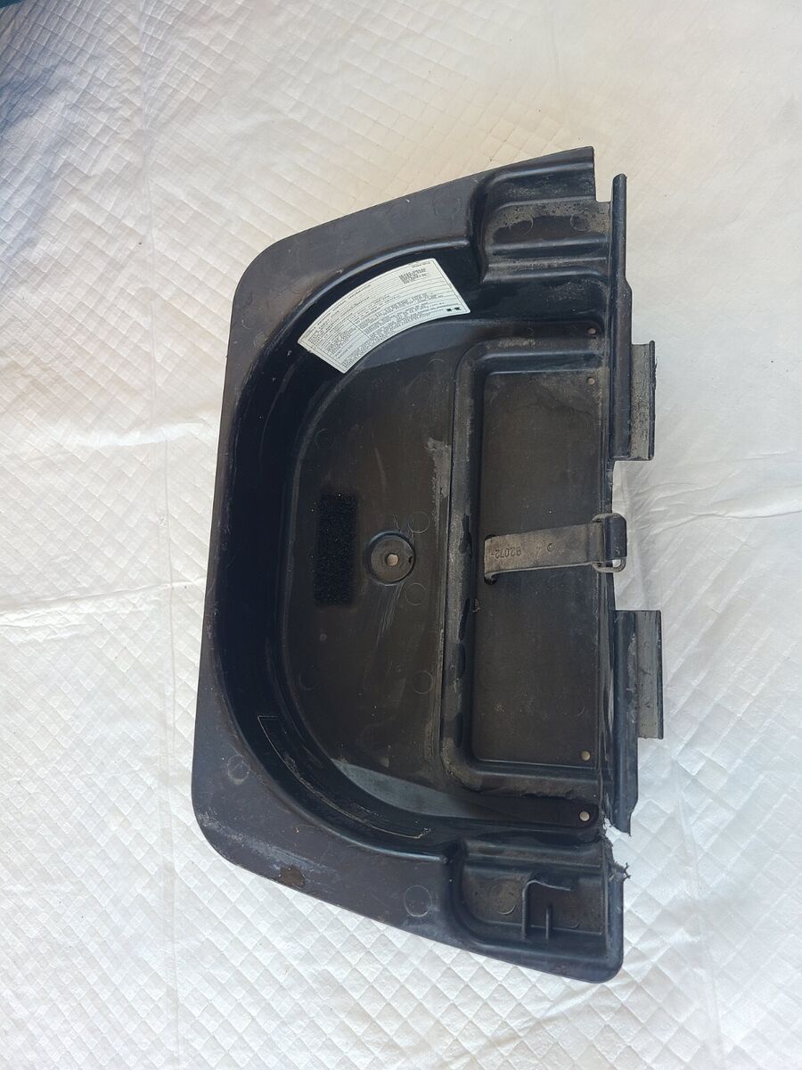 03 04 Kawasaki Ninja ZX6 ZX 636 Rear Undertail Tool tray Box 03 04 Kawasaki Ninja ZX6 ZX 636 Rear Undertail Tool tray Box