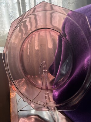 Morrocan Amethyst Depression Glass Dinner Plate