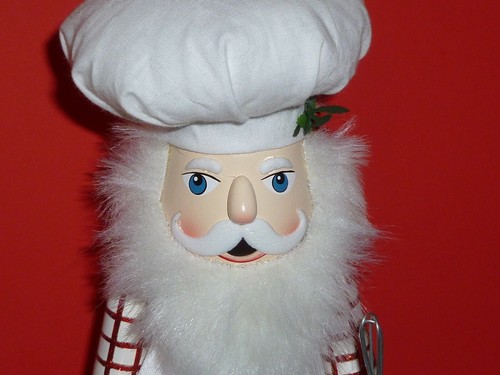 WEIHNACHTEN SÜSSIGKEITENMASCHINE NUSSKNACKER MIT SCHÖPFKELLE UND BESEN - 15 ZOLL - Bild 2 von 3