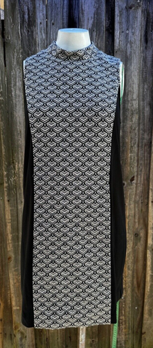Vestido Kensie L Blanco y Negro Geométrico Sin Mangas Dorado Espalda Cremallera Cuello Simulado Tejido - Imagen 12 de 13
