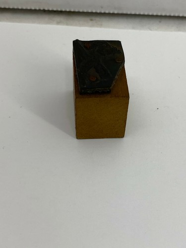 Vintage Letterpress Stork Carrying a Baby NewsPaper Printing Block - Imagen 3 de 4