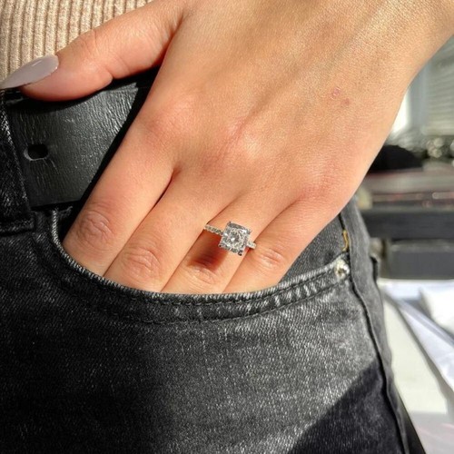 Anillo de compromiso platino 3,30 quilates IGI GIA laboratorio creado diamante talla cojín - Imagen 2 de 10
