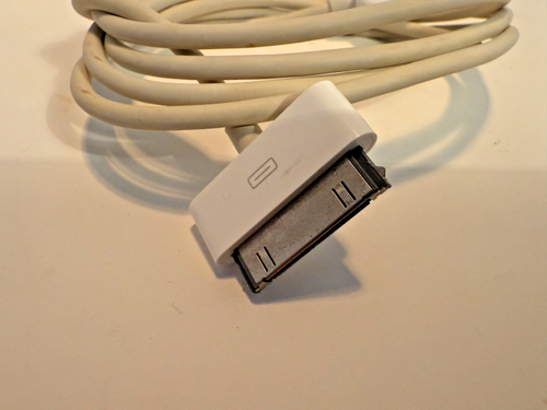 Adapter USB-C na 30-pin – biały – Apple – 40” - Zdjęcie 2 z 8