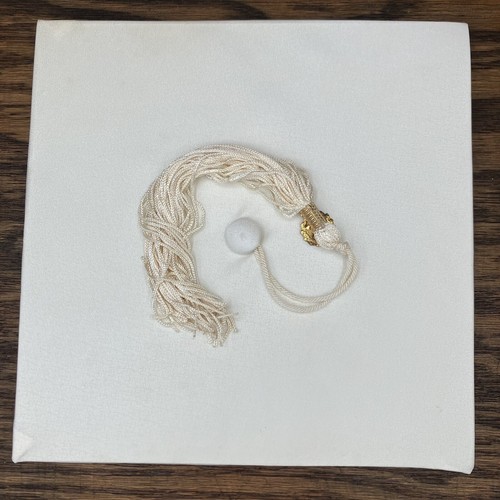Vtg 1974 Collegiate Cap Company Graduation Cap White/tassles - Picture 7 of 13