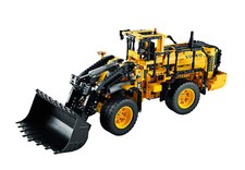 RARITÄT: LEGO Technic 42030 - VOLVO L350F Radlader, auseinandergebaut mit BA*TOP