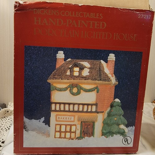 Dickens Collectables Hand Painted Porcelain Lighted Christmas House Bakery 27217 - Picture 5 of 6
