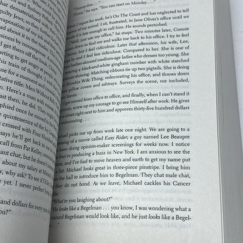 You'll Never Eat Lunch in This Town Again by Julia Phillips 2017 PB Rip On Cover - Picture 12 of 12