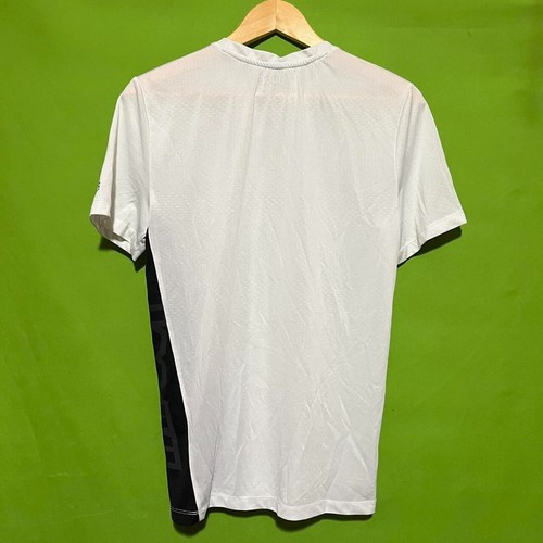 Small WWE Tapout Dri Fit Shirt - Bild 2 von 3