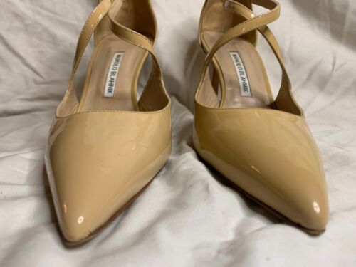 Manolo Blahnik beige tiras stiletto charol talla 40 EE. UU. 10 - Imagen 3 de 24