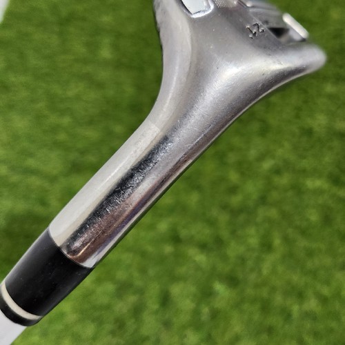 Adams Idea A12 Single 4-Hybrid 21º Graphite UST Mamiya VTS 75HR 39.25in RH - Picture 5 of 20