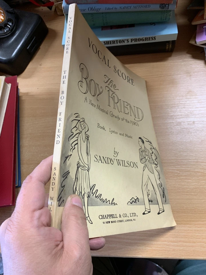 VOCAL SCORE "THE BOY FRIEND" SANDY WILSON 1920s MUSICAL COMEDY PB BOOK (P3) - Image 2 of 4