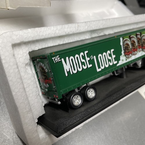 Matchbox Collectibles Kenworth Cab-Over-Engine Semi MOOSEHEAD CCY03M COA - Picture 5 of 5