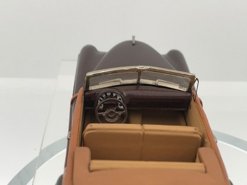 MARQUE ONE MODELS CHRYSLER 1949 TOWN & COUNTRY CONVERTIBLE 1/43 #10 - Imagen 8 de 12