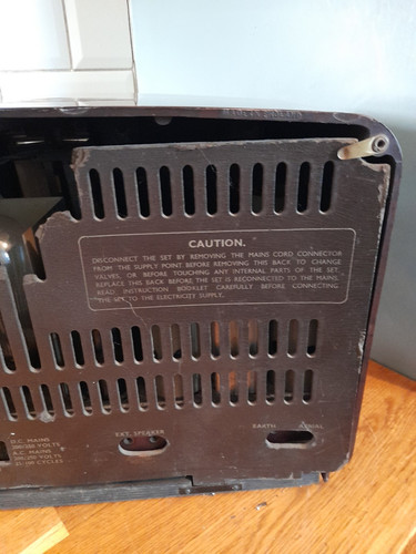 1939 GEC BC4045 BAKELITE VALVE RADIO UNTESTED - SPARES OR REPAIR OR PROP - Picture 8 of 22