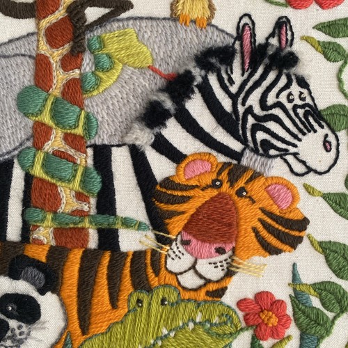 Vtg Framed 70s Animal Kingdom Lg Crewel Embroidery Completed Creative Dim. #1135 - Picture 6 of 15
