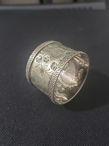 Antique Silverplate Brass Napkin Ring Greek Key Border Engraved Floral C1900 23g - Picture 20 of 21