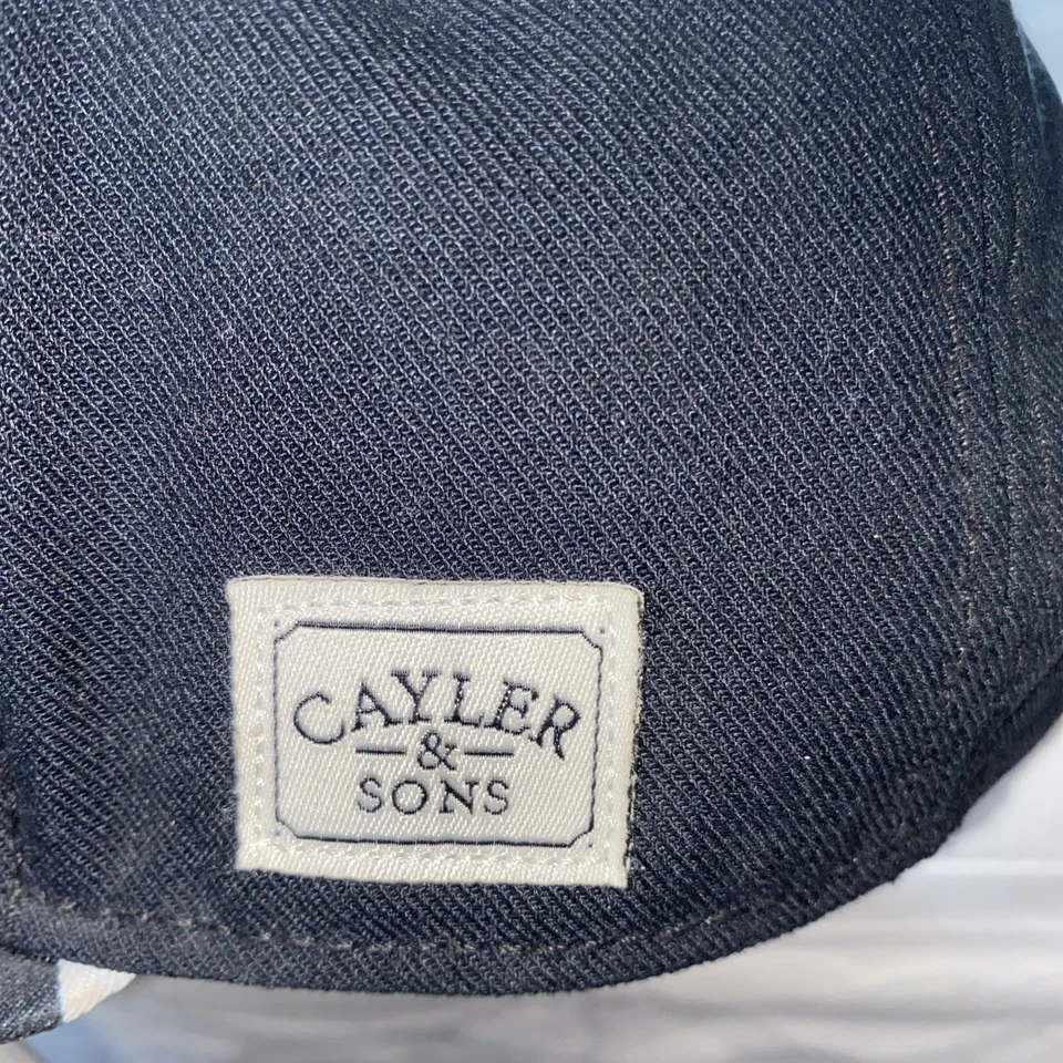 CAYLER & SONS Cap Schwarz weiß Neuwertig mit Karton Kappe Mütze 🧢 - Bild 4 von 4