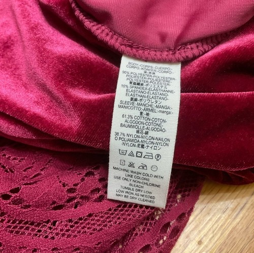 Free People Dream Team Top Himbeerrot Samt + Netz Langarm Feminin Chic - Bild 14 von 15