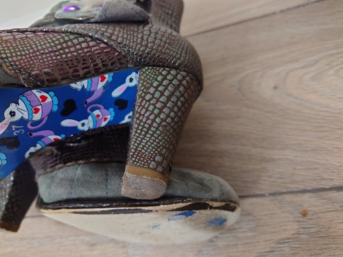 Irregular Choice Cat Miaow botas y bolso a juego gris terciopelo púrpura talla UK 4 - Imagen 24 de 24