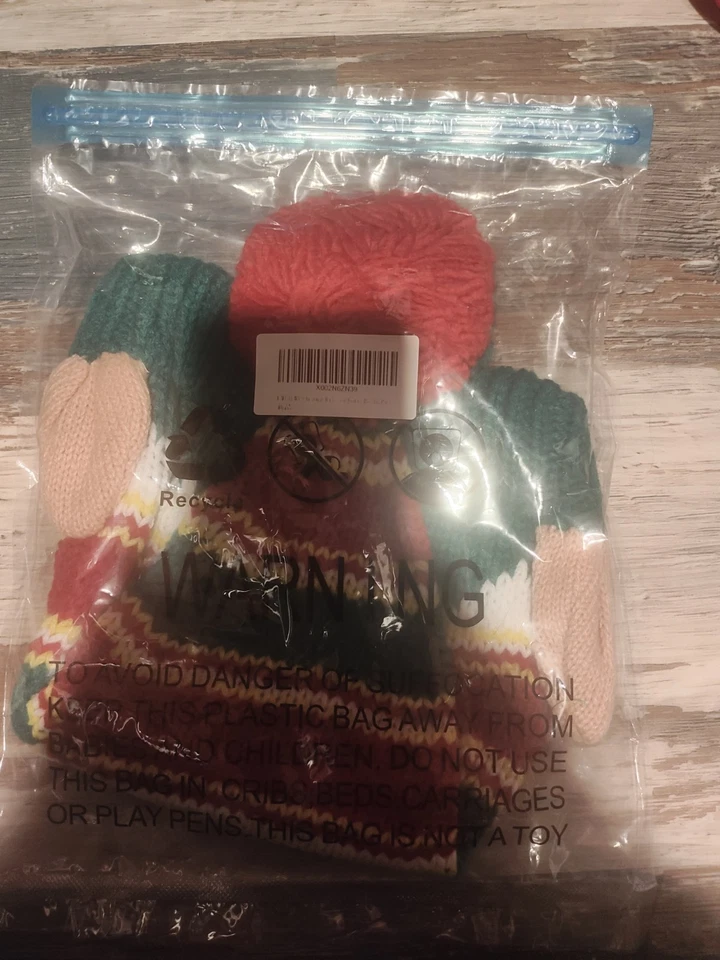 Sombrero de bola de punto de elfo de Navidad Foto 3 de 3