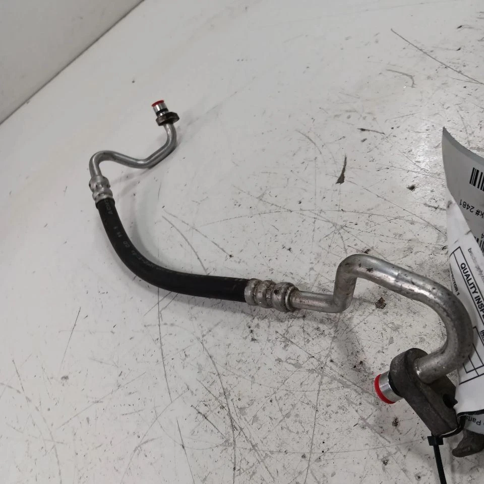 Manguera de aire acondicionado Nissan Máxima 3.5 2014 2013 2012 2011 2010 2009 Foto 2 de 4