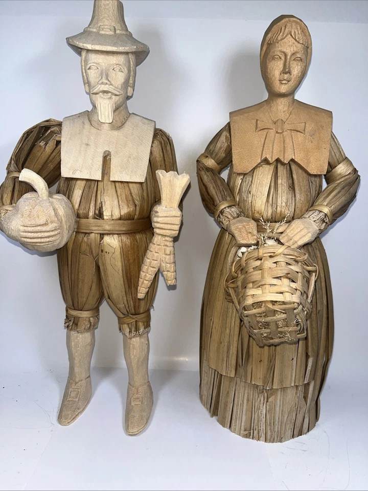 Large 16” Carved Wood & Cornhusks Pilgrims-Man & Woman figurines Thanksgiving - Image 2 of 4