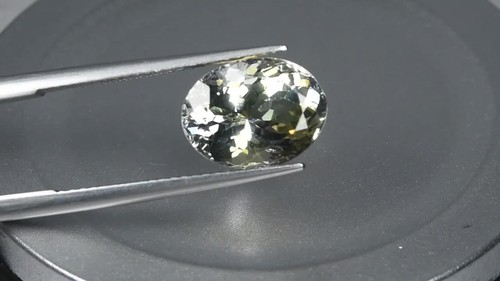 4.83Ct IF IGI Certified Eye-opening Perfect Oval 100% Natural Violet Tanzanite - Video 1 of 1