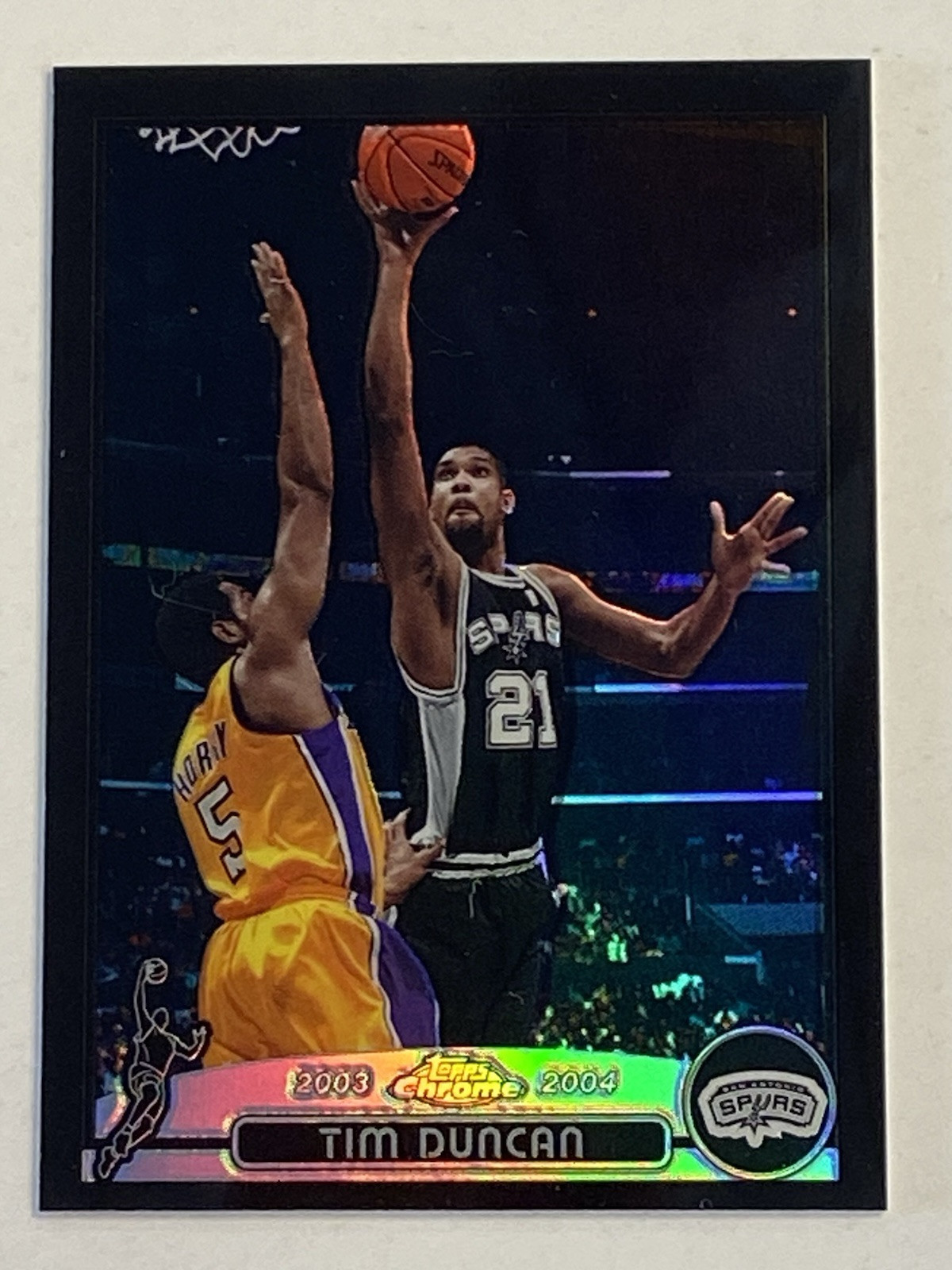 2003-04 Topps Chrome Tim Duncan #21 black refractor #/500 Spurs