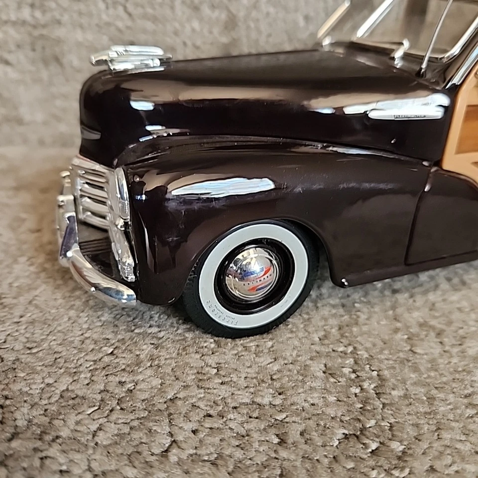 Maisto 1948 Chevrolet Fleet Master Woody Die Cast Metal 1/18 No Box As Is - Image 2 of 4