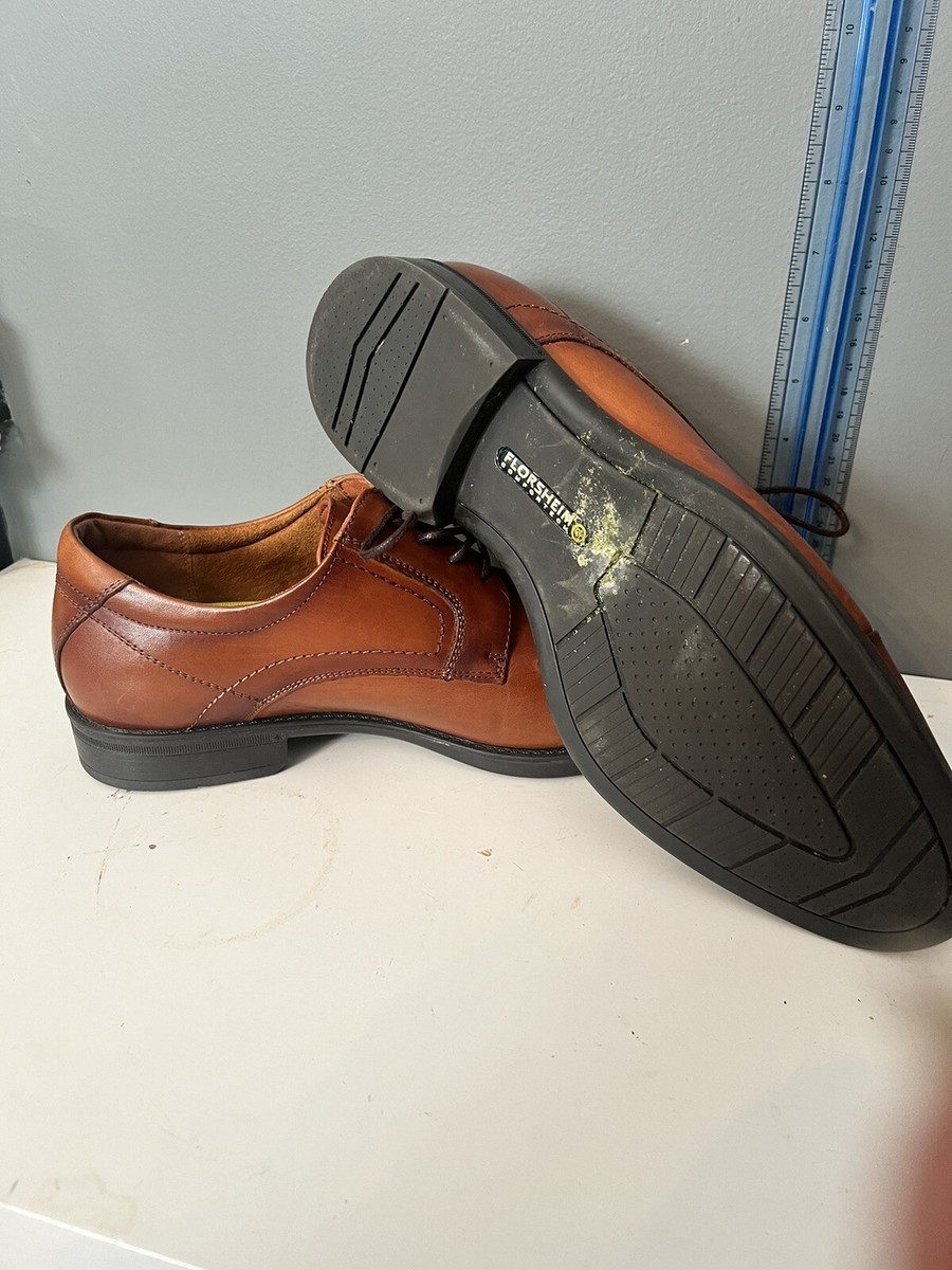 Florsheim Men display picture 1
