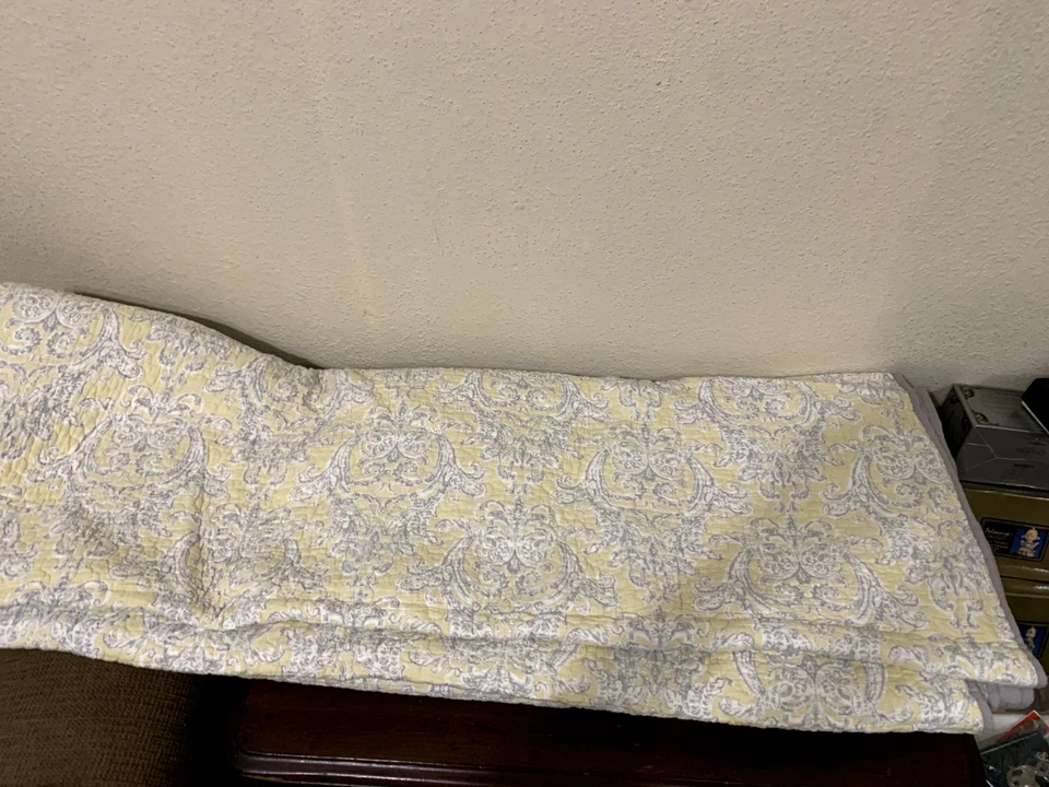 Raymond Waites Yellow Gray Full/Queen Quilt Floral Reversible 3 Piece Set Cotton - Image 4 of 4