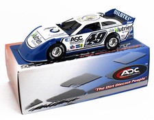 1:24 ADC Dirt Late Model JONATHAN DAVENPORT 49 World 100 Winner DB222M409 NIB
