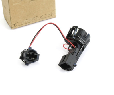 NEW VW GOLF MK7 REAR LEFT OUTER TAIL LIGHT BULB CARRIER 5G0945257 