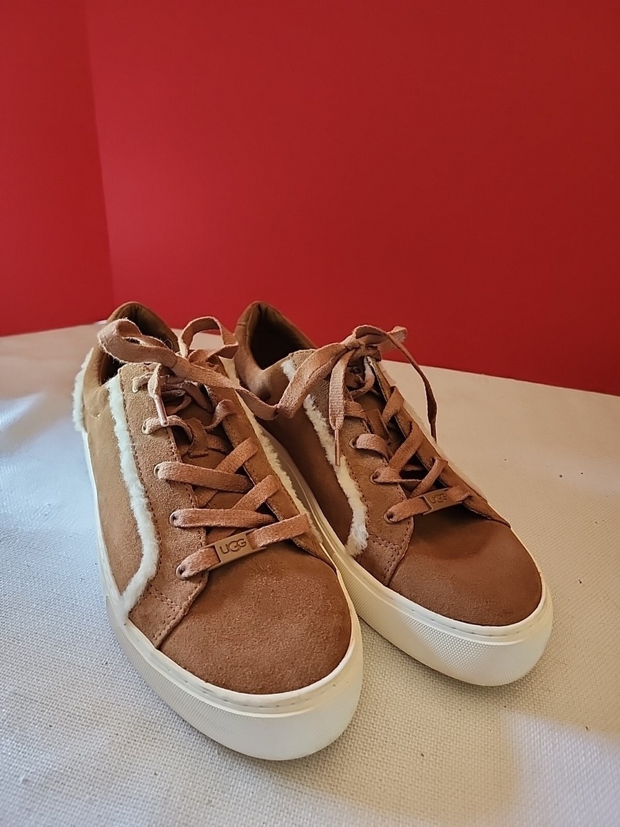 UGG plush Suede Sheepskin Sneaker Zilo Heritage Women's 11 80% wool sock  lining