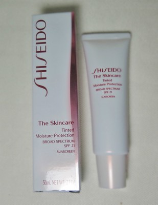 Shiseido the skincare tinted moisture protection 50ml shade: no.1 Light clair (730852530744)