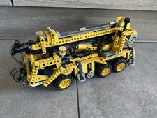 Lego technic camion grue officiel vintage 8460 très bon état 90s