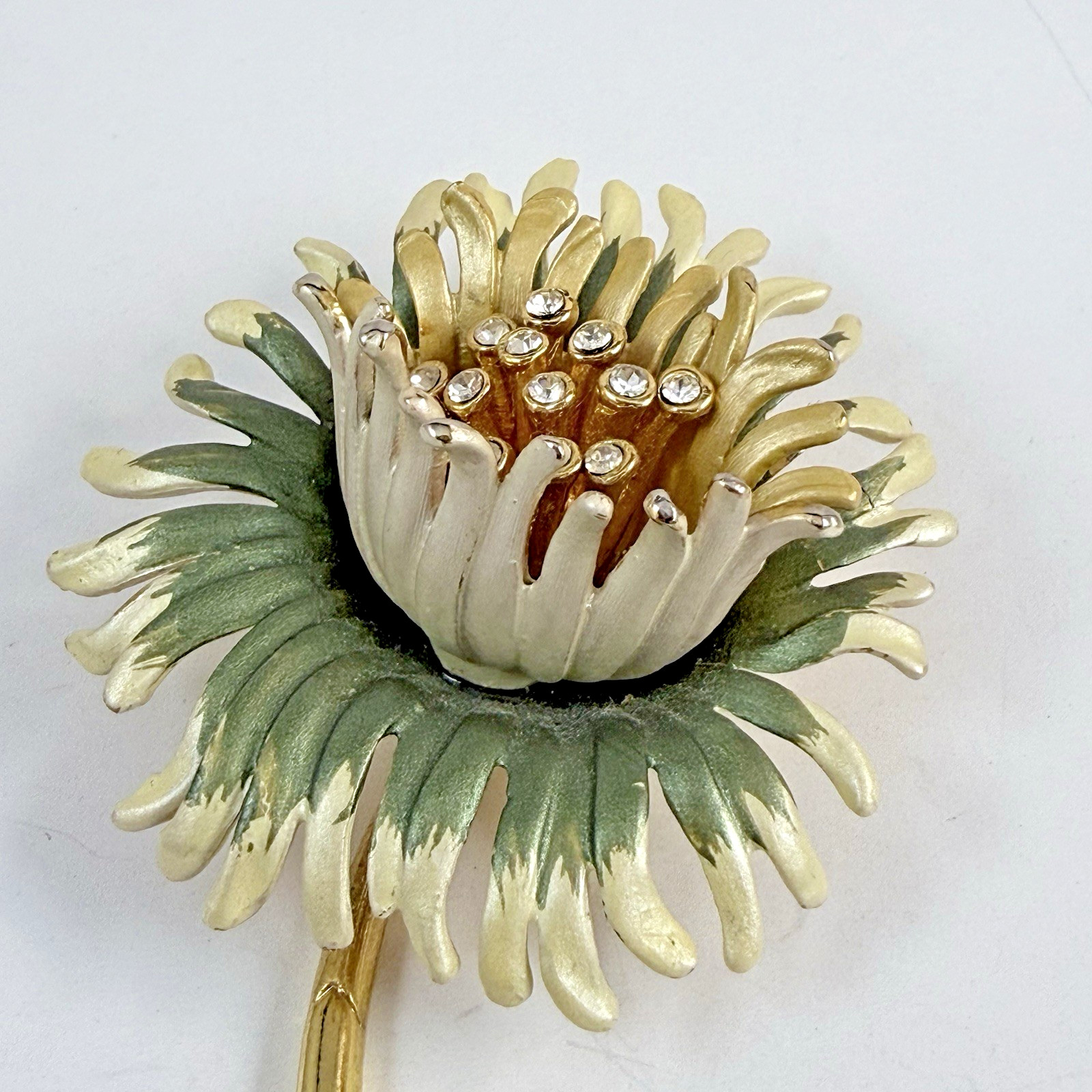 Vintage Rhinestone Enameled Metal Flower Gold Tone Brooch Estate Pin