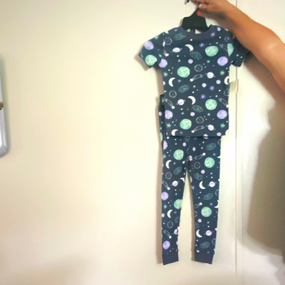 Wonder Nation universal 5T Space Stars Planets Snug-Fit 2pc Pajama Set