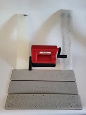 Sizzix Sidekick Red Die-Cutting and Embossing Machine w/ Borders