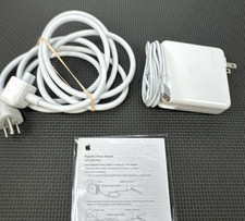 Apple 85W MagSafe 2 Power Adapter A1424