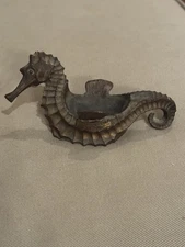 1950’s - 1960s Souvenir Bronze Tone Metal Seahorse  - Suwannee River, Florida
