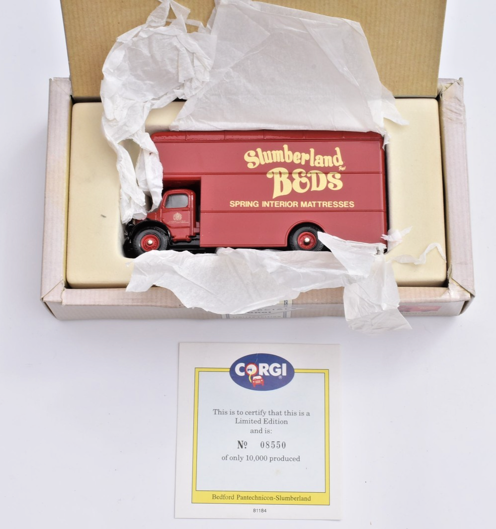 CORGI COMMERCIALS 97085 BEDFORD PANTECHNICON SLUMBERLAND  LIMITED EDITION