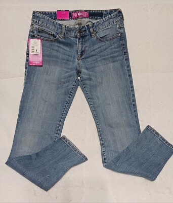 Denim&Style -Quality Blue Jeans Med wash NWT womans sz 7/8