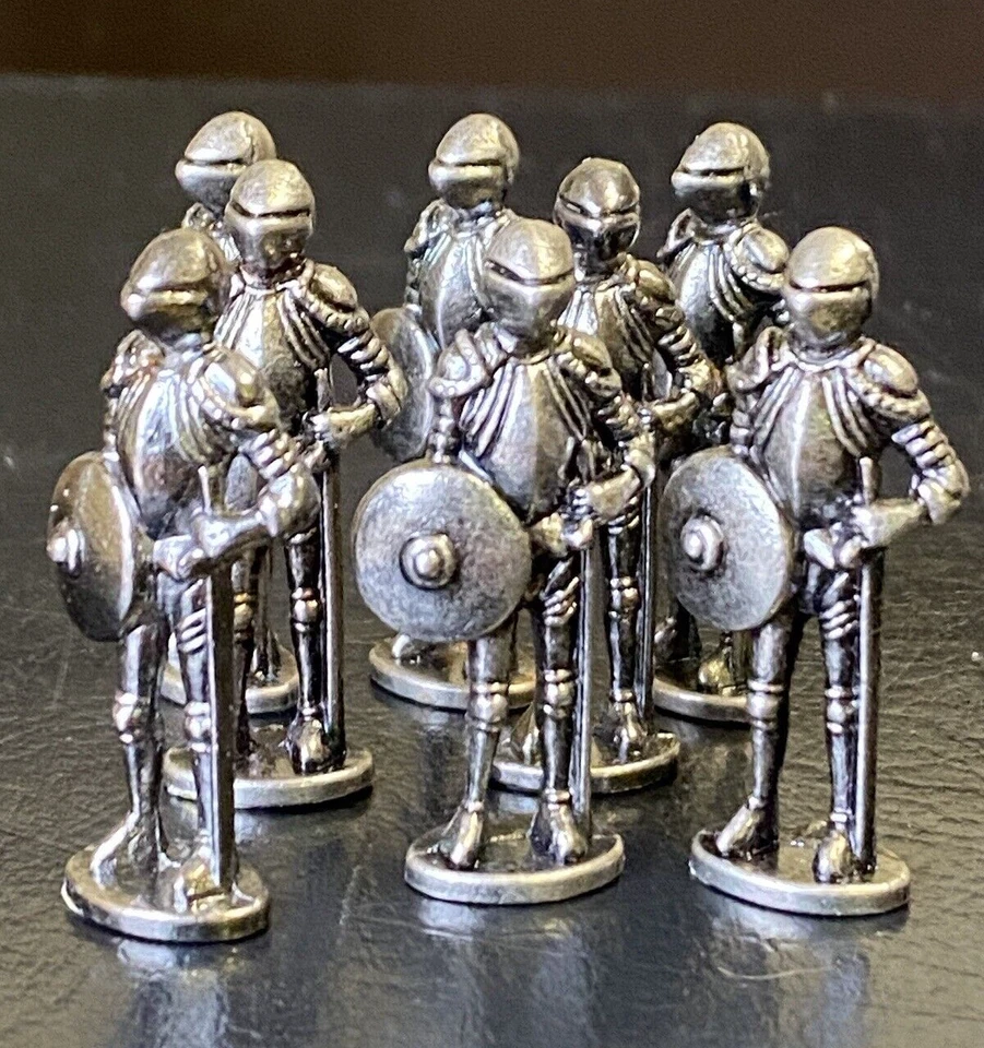 LOTE de 8 Caballeros Medievales Westair Inglaterra con Escudo Metal Miniatura Escala 1:45 Foto 2 de 4