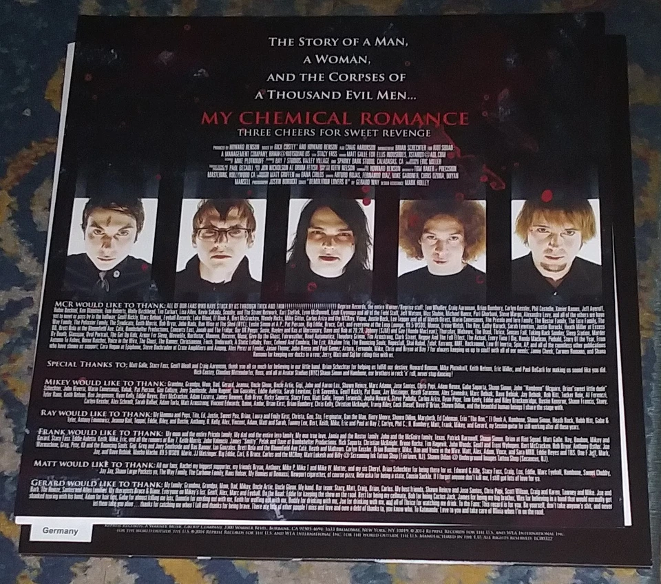 THREE CHEERS FOR SWEET REVENGE--MY CHEMICAL ROMANCE 2014 REPRISE LP 9362-49336-3 Foto 3 de 4